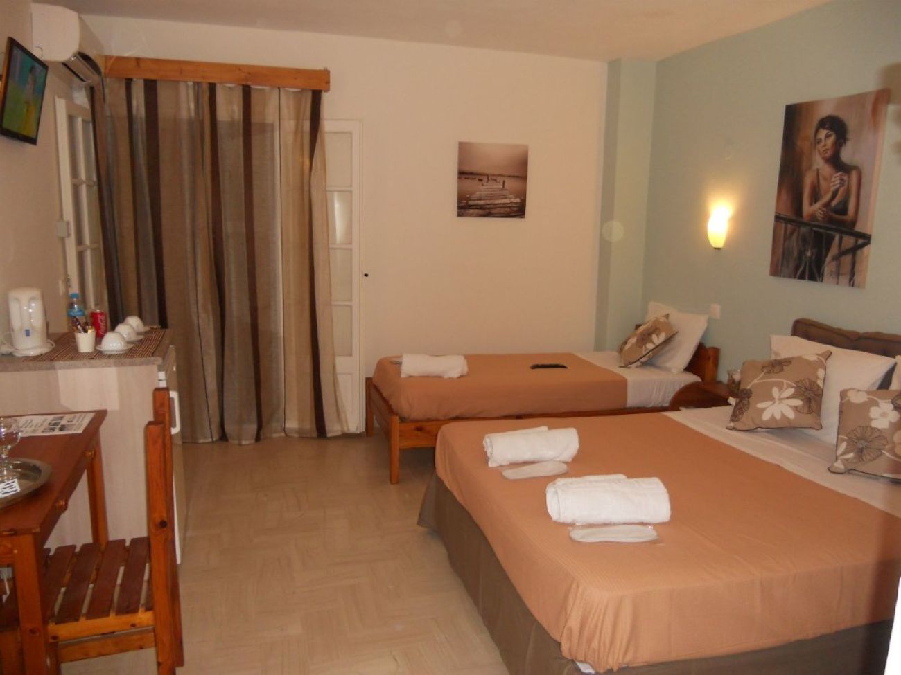 Gina Studios 3*
