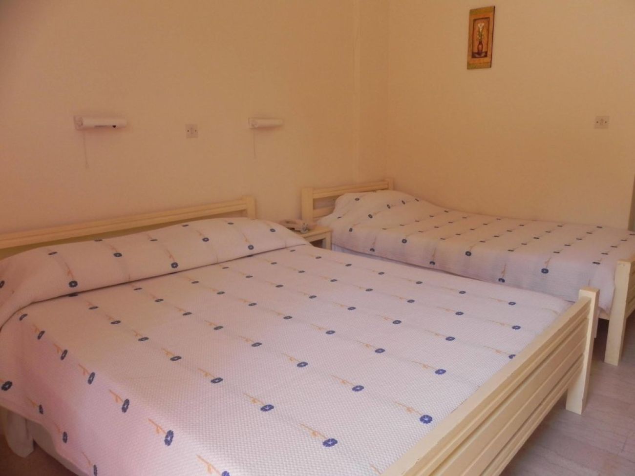 Primavera Hotel 2*
