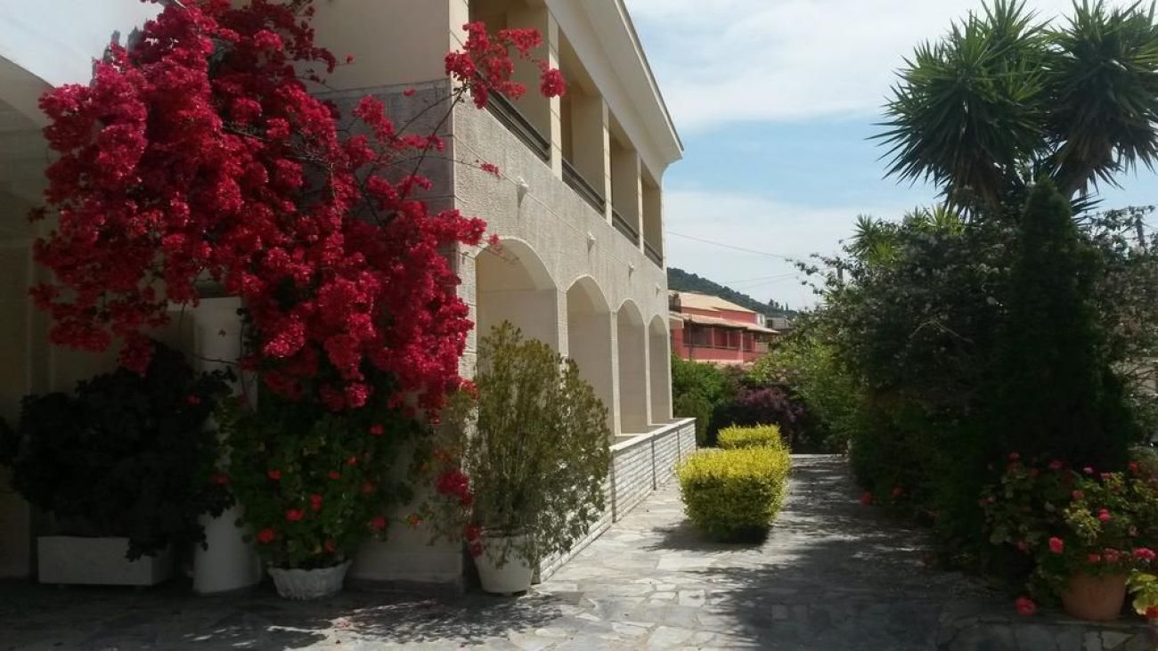 Ipsos Holidays Corfu 3*