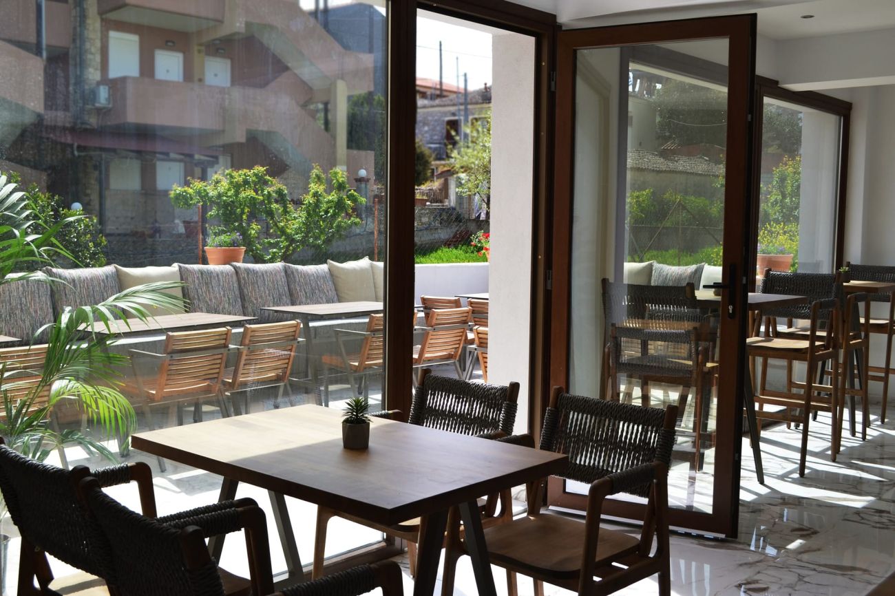 Iades Hotel Chalkidiki 3*