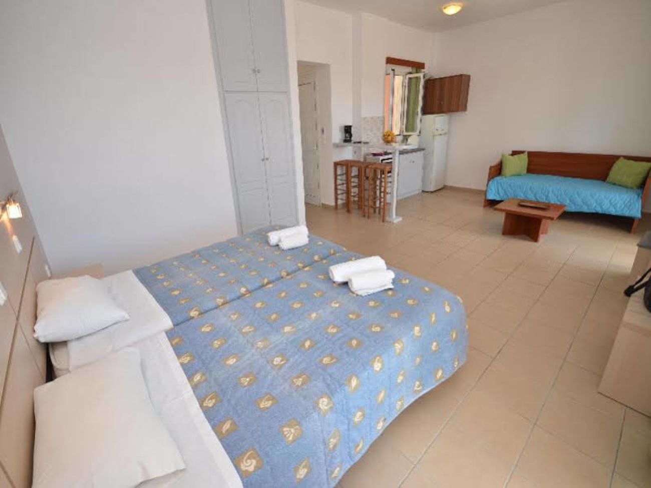 Paradiso Aparthotel 2*