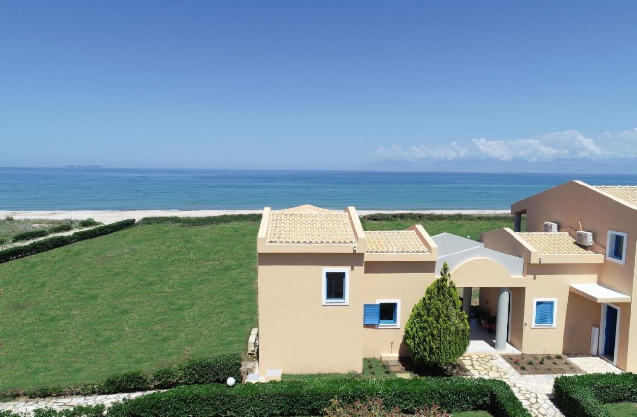 Ammoudia Maisonettes 3*