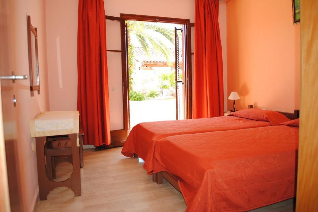 Olga Hotel 1*