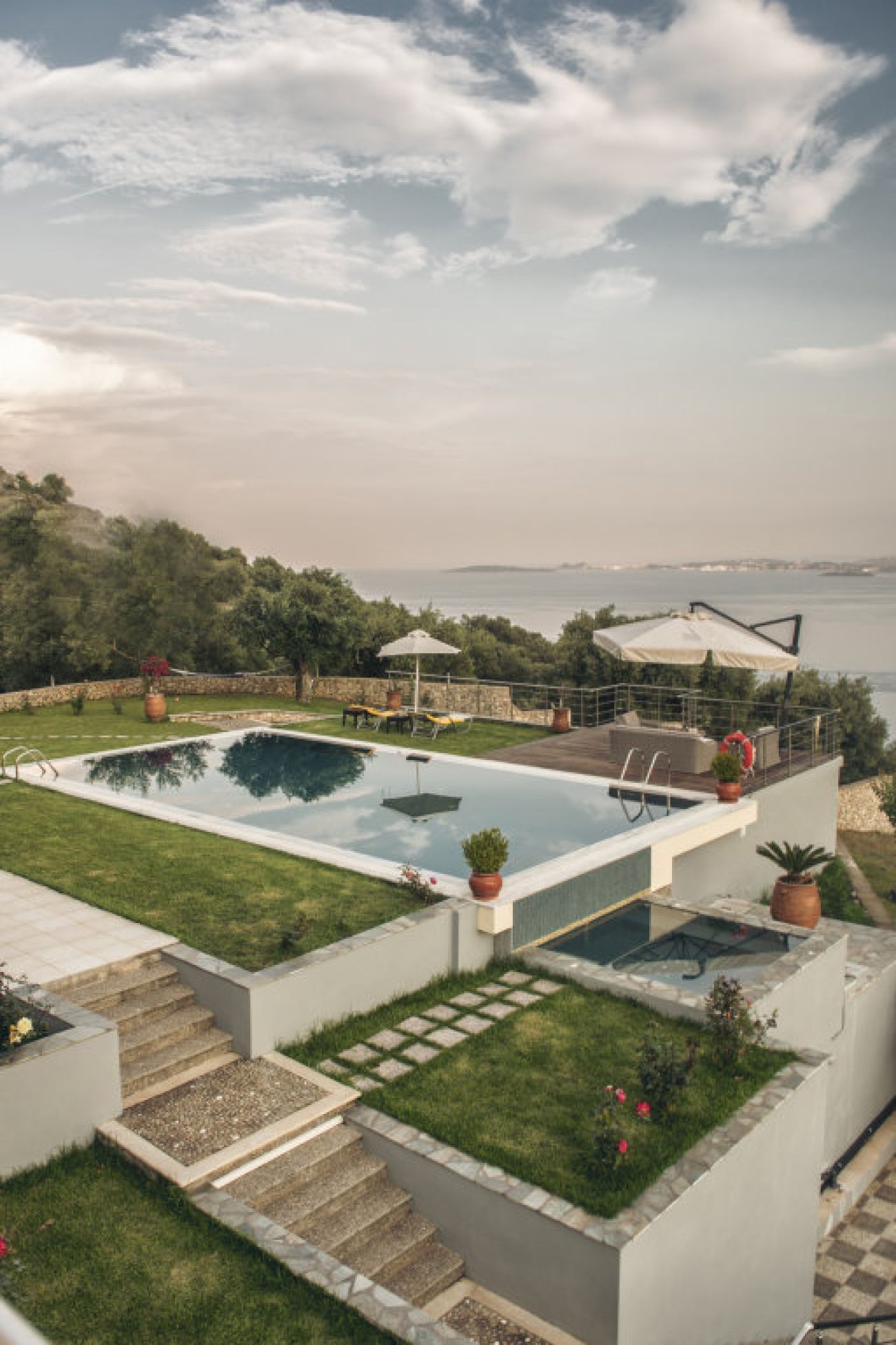 KASTRAKI EPAVLIS Villa 4*