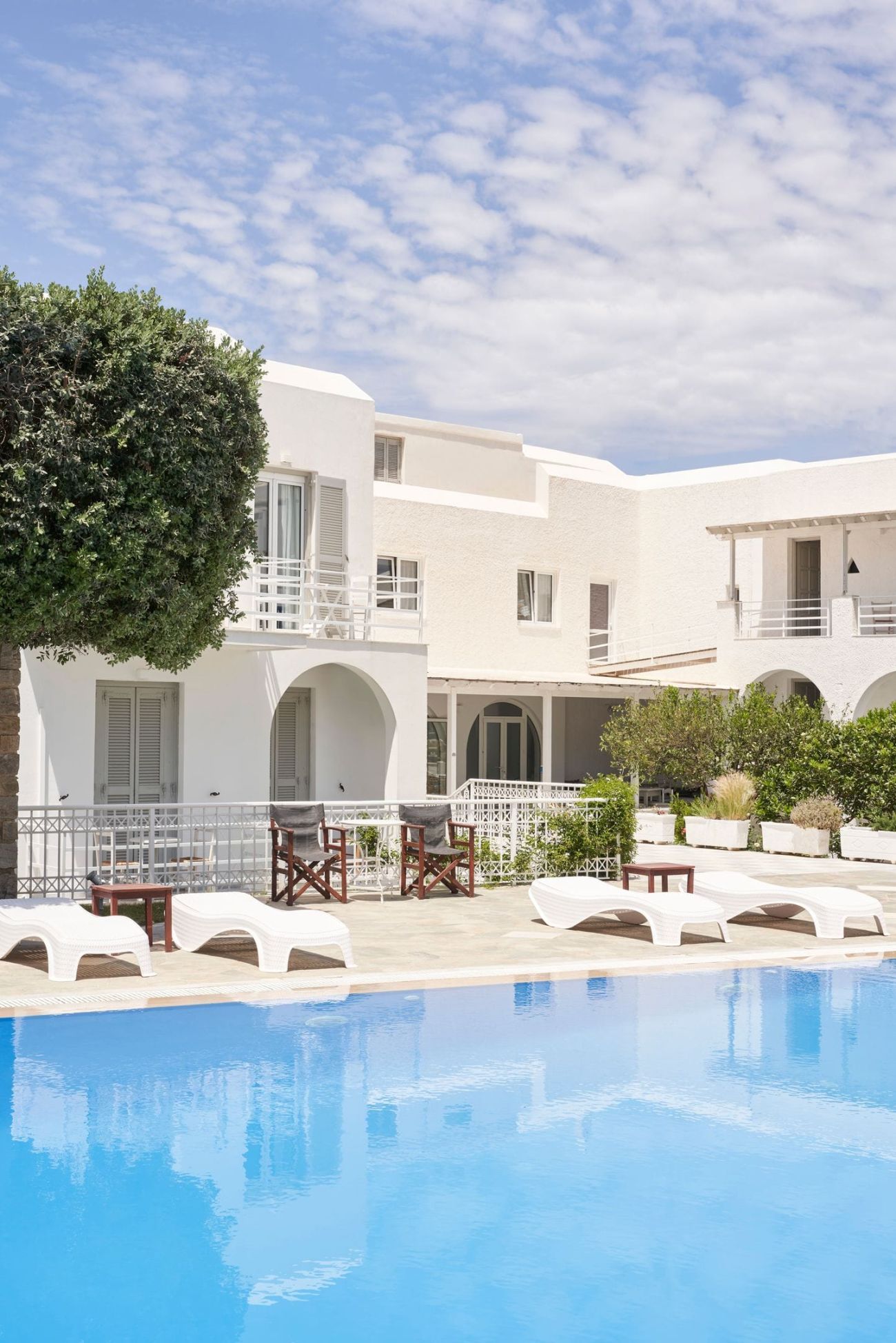 Polos Hotel Paros 3*