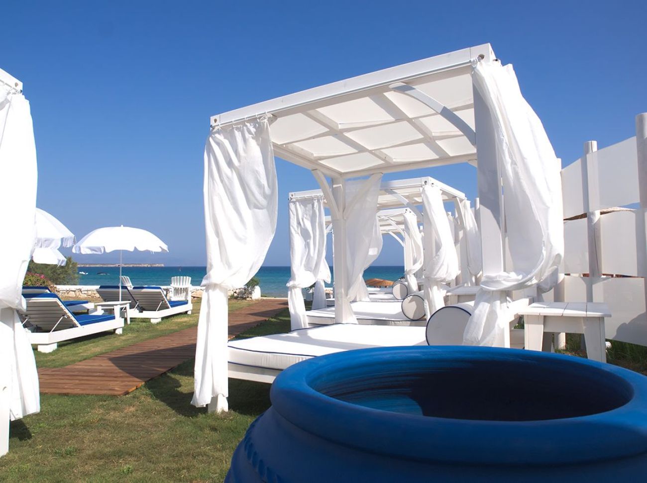 Amaryllis Beach Hotel 3*