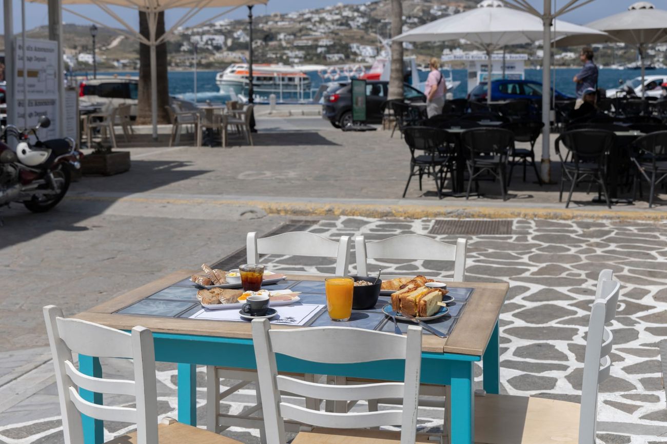 Hotel Kontes Comfort 3*