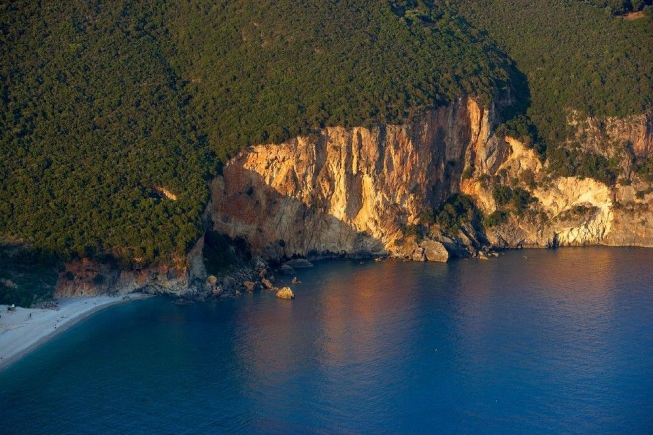 Lichnos Beach Hotel and Suites 5*