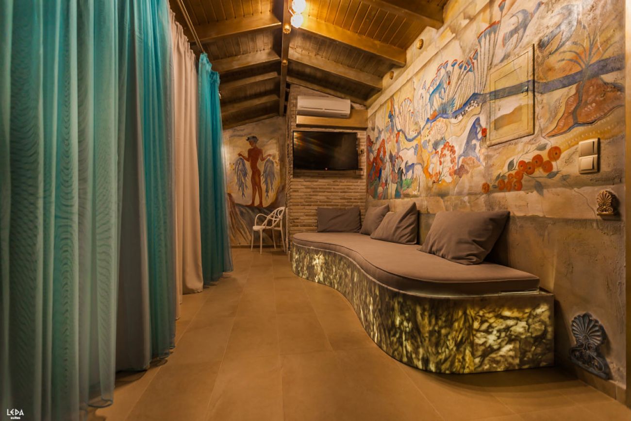 Leda Suites 3*