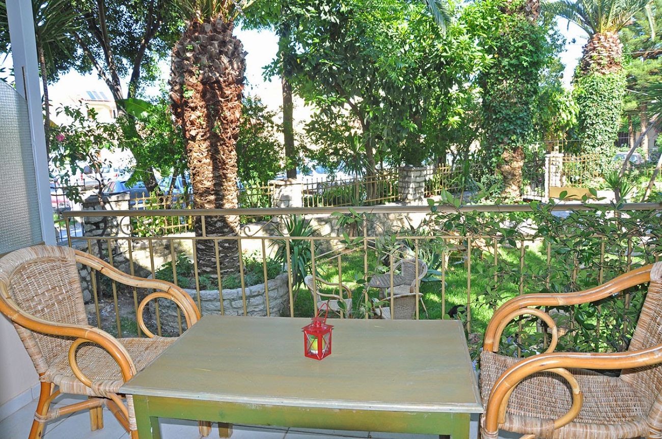Ionian Paradise Studio Apartments 3*