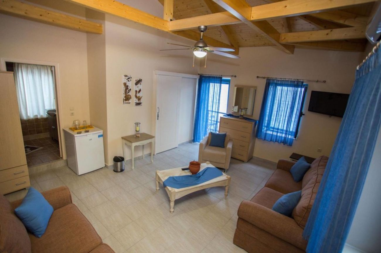 Seamansion Lefkada 3*