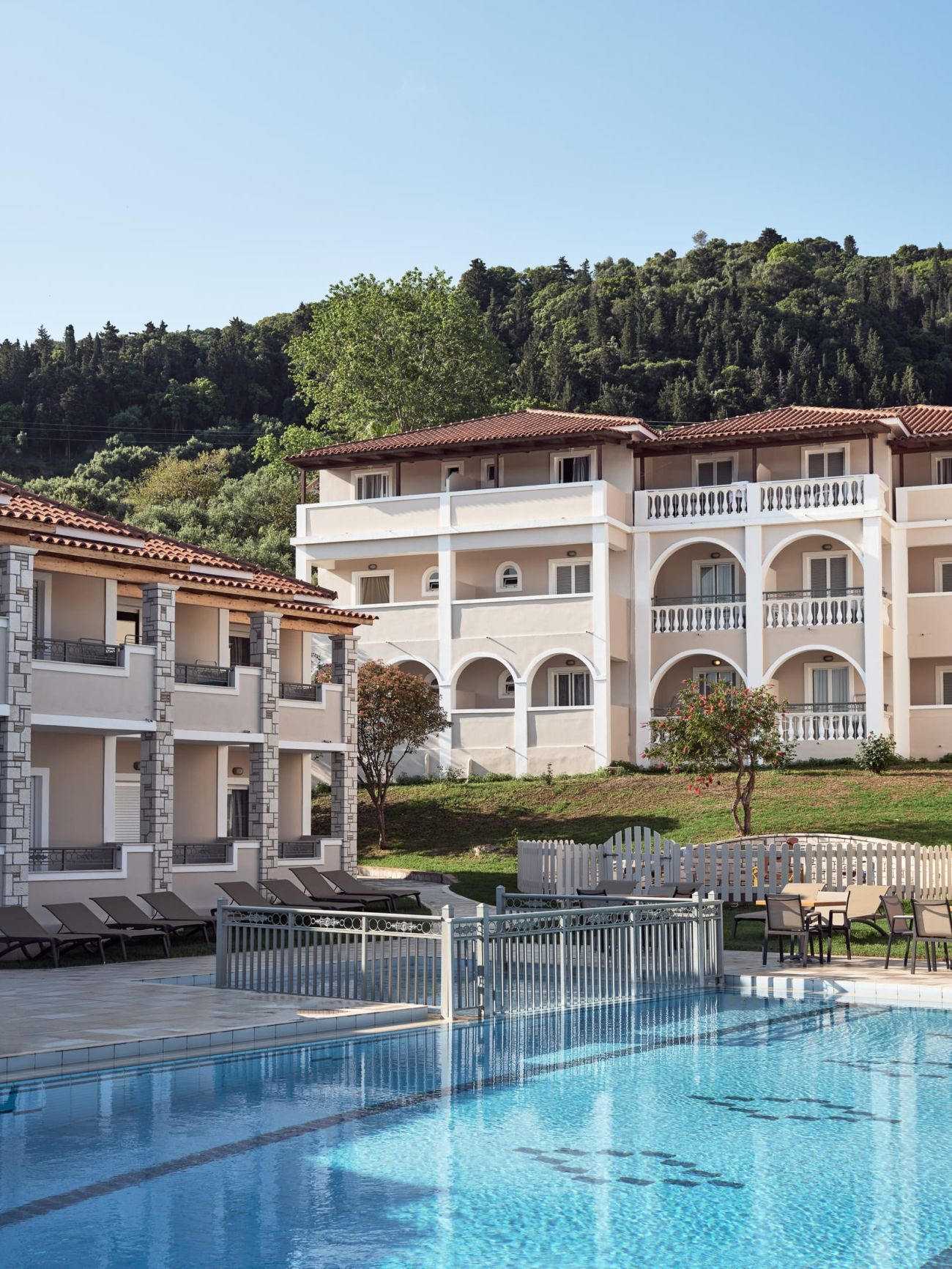 Windmill Hotel 2*