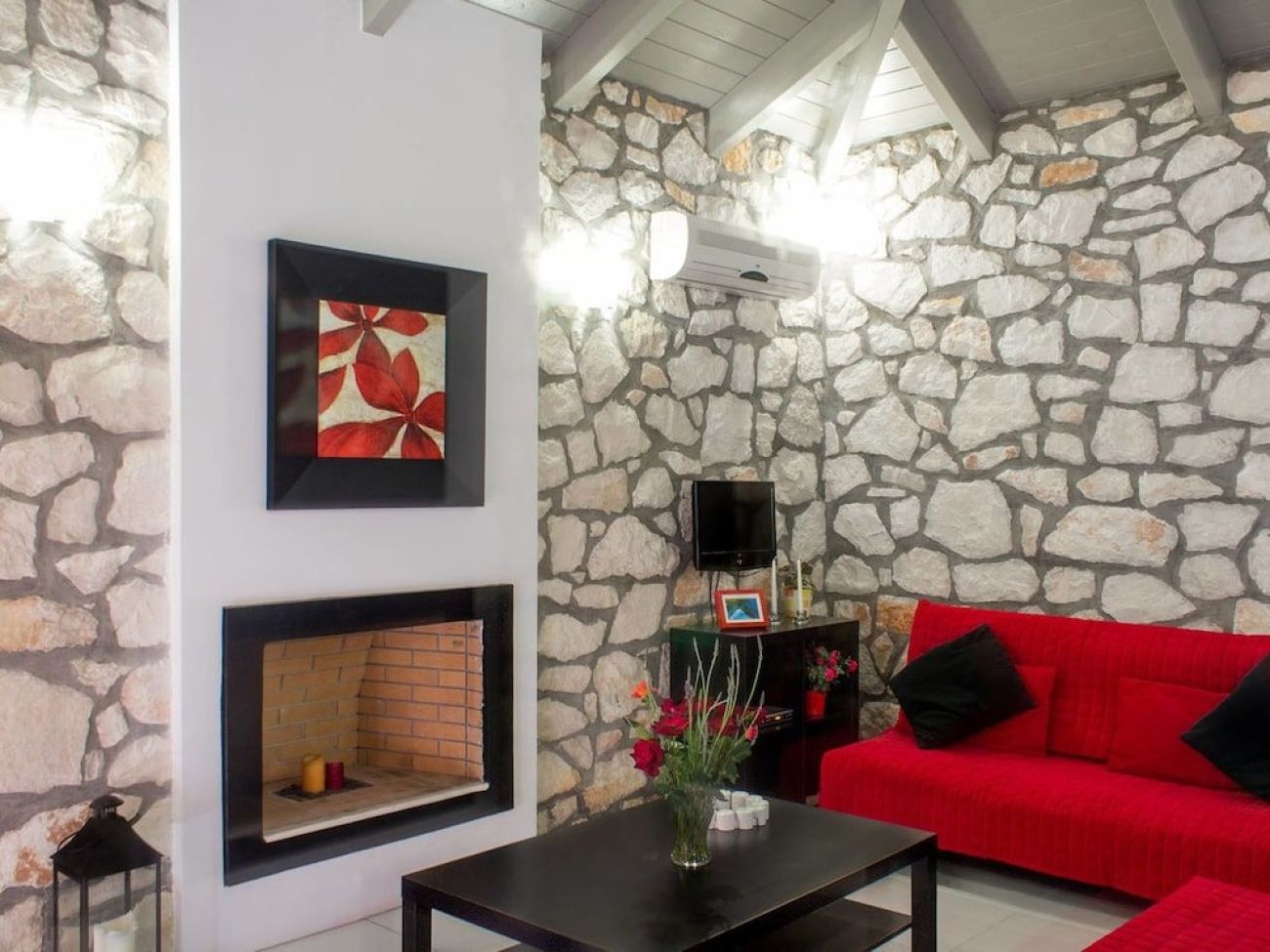 Agrilia Hotel 3*