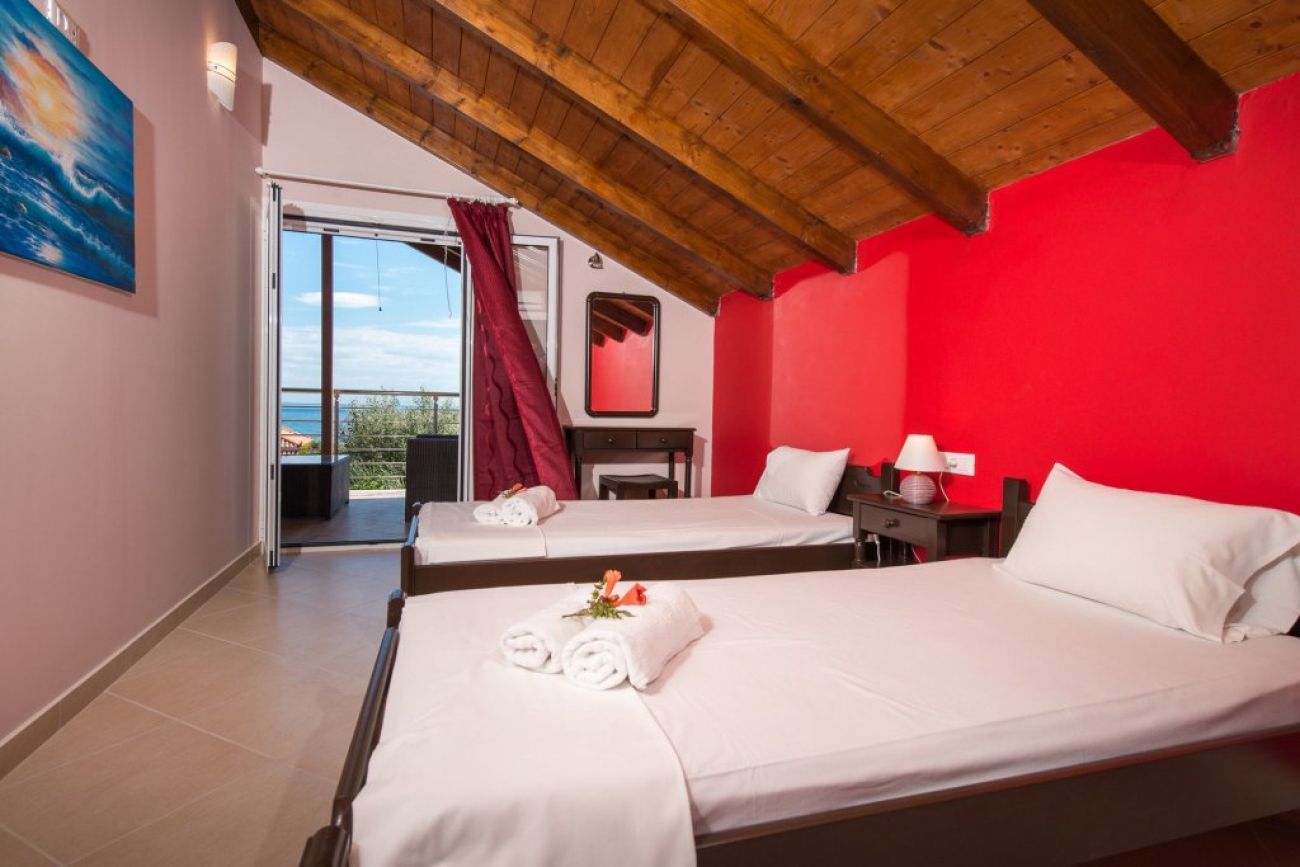 Armonia Studios & Apartments