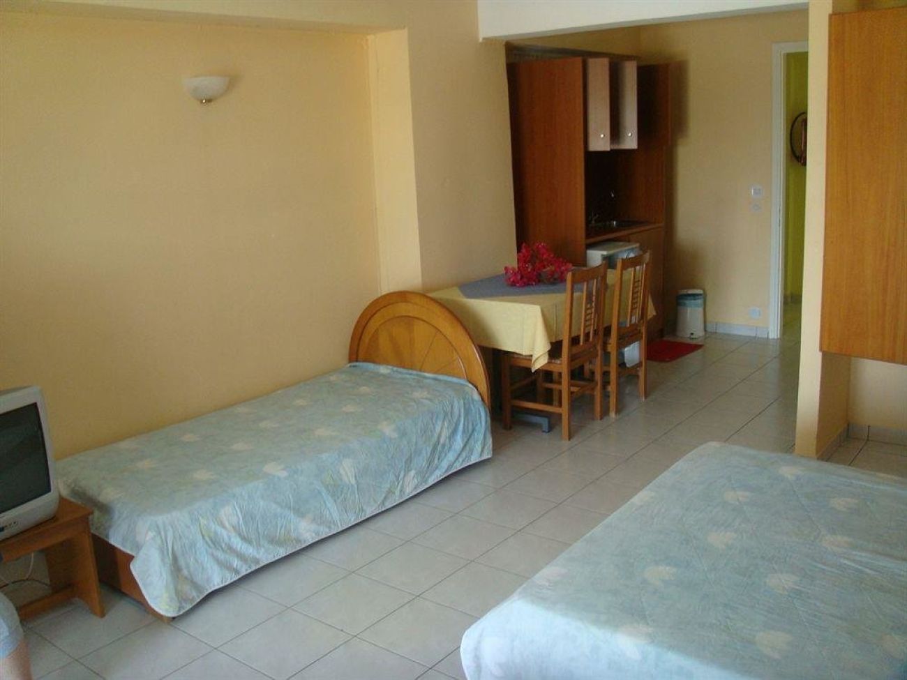 Sun Rise Hotel 4*