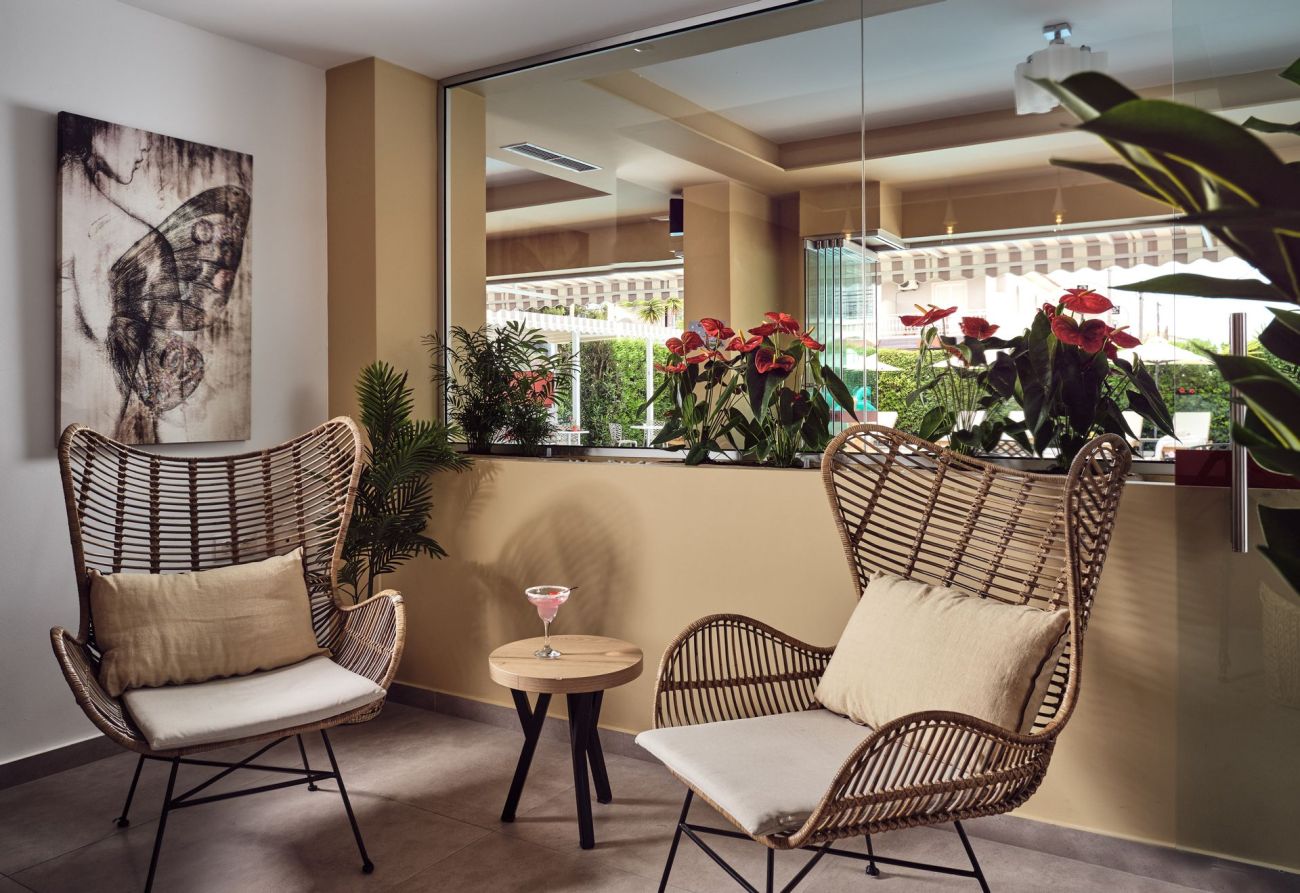 Cactus Hotel Zakynthos 3*