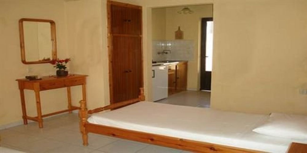 Antonio Studios