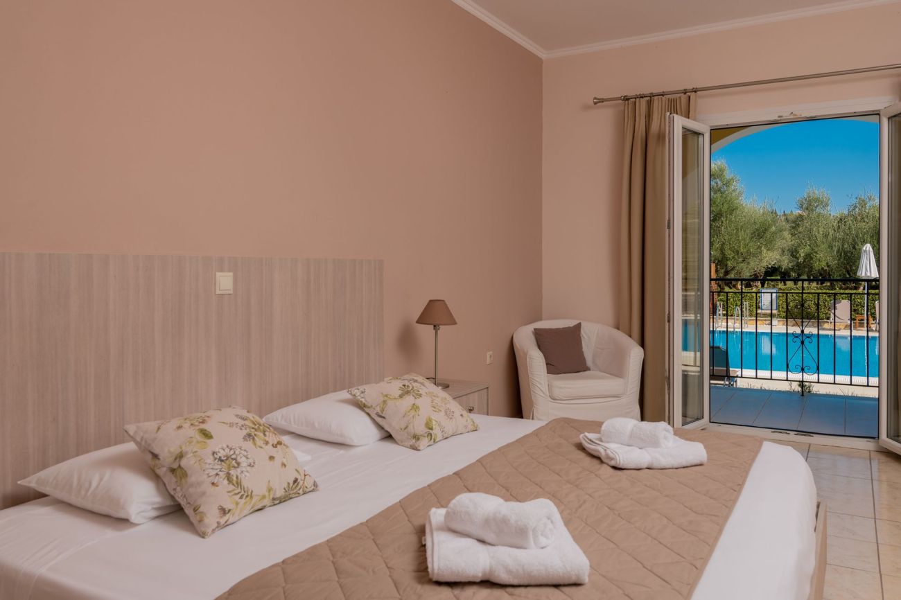 Varres Hotel 3*