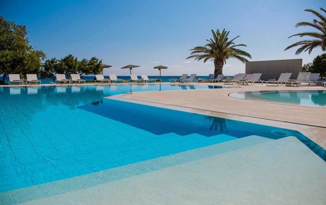 The Bay Hotel & Suites 5*