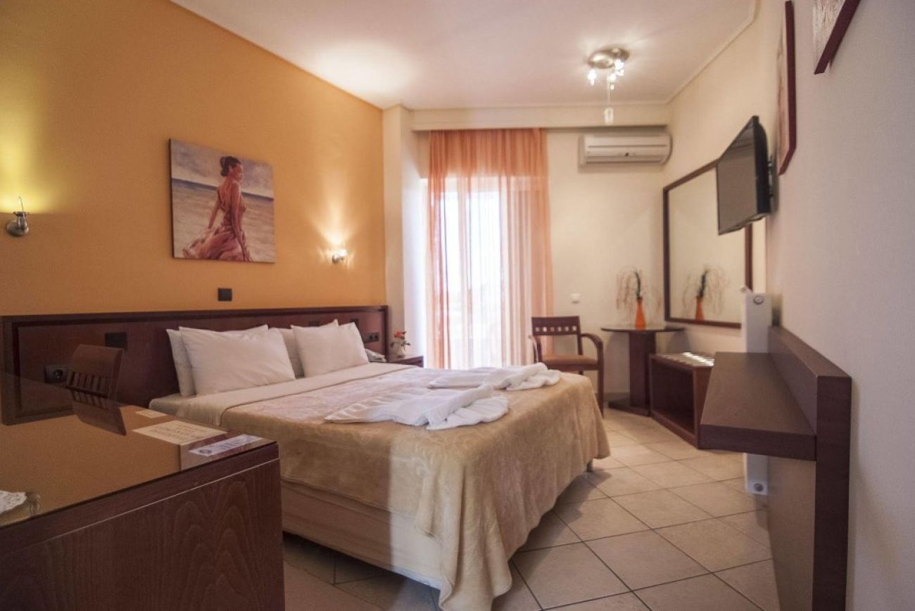 Almira Mare 4*
