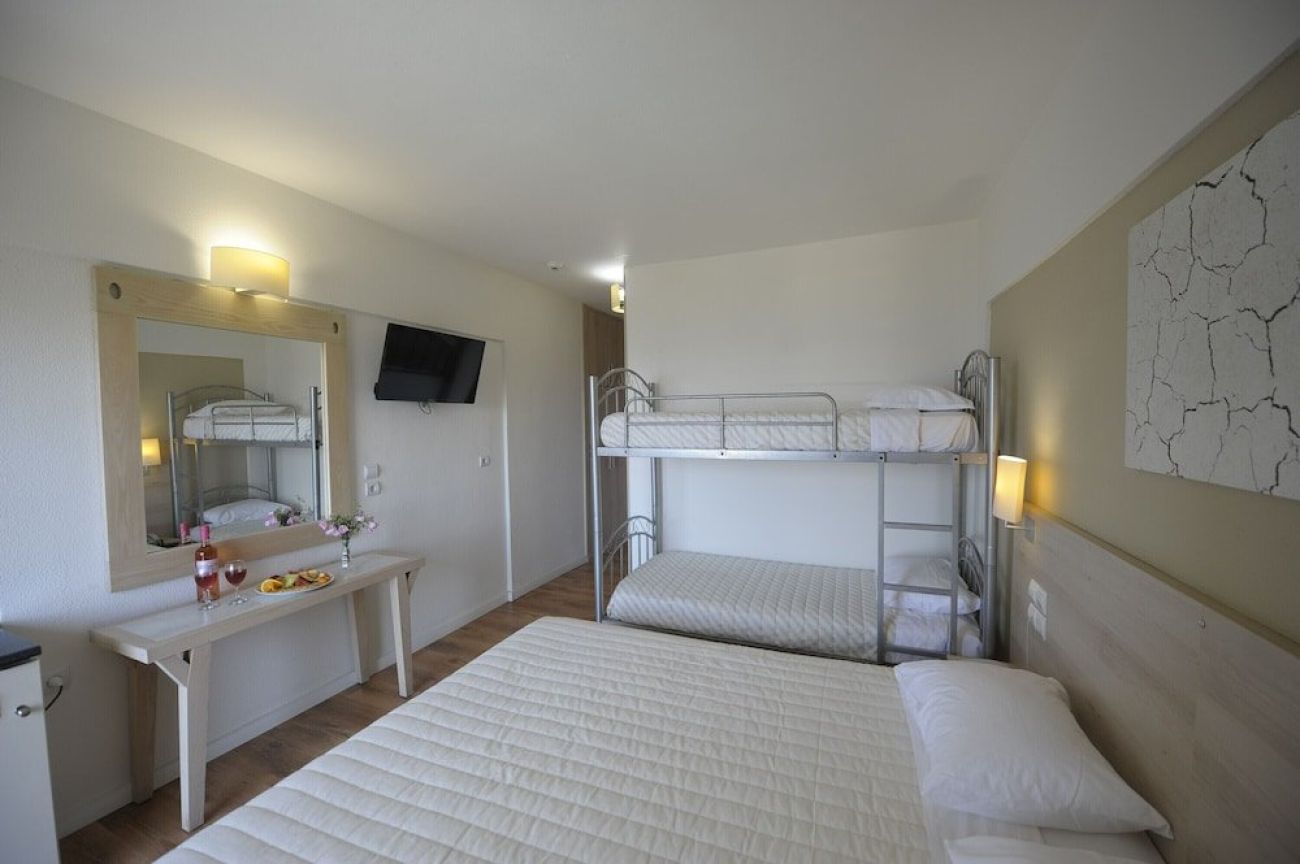 Amarynthos Resort 4*