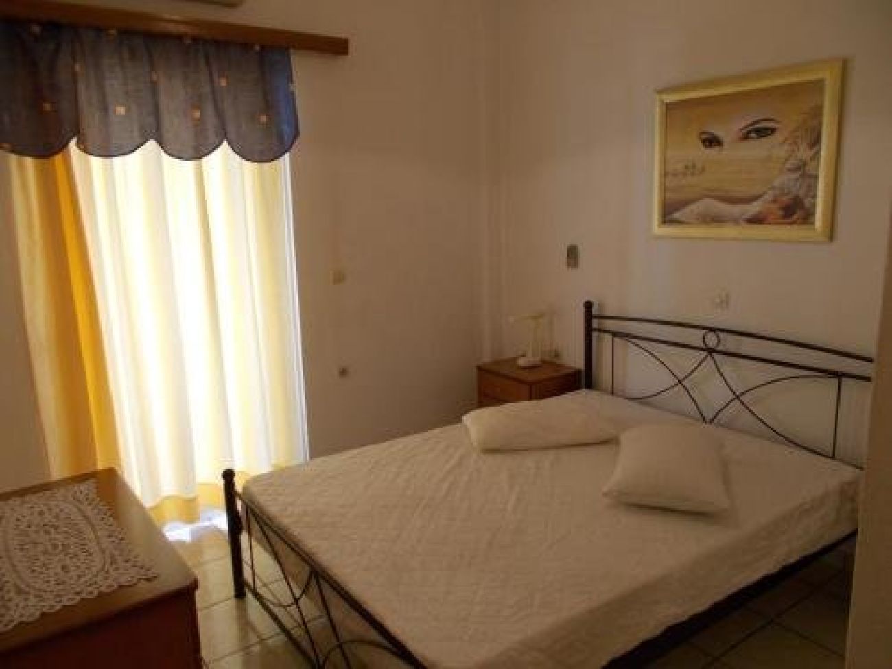 Helios Rooms
