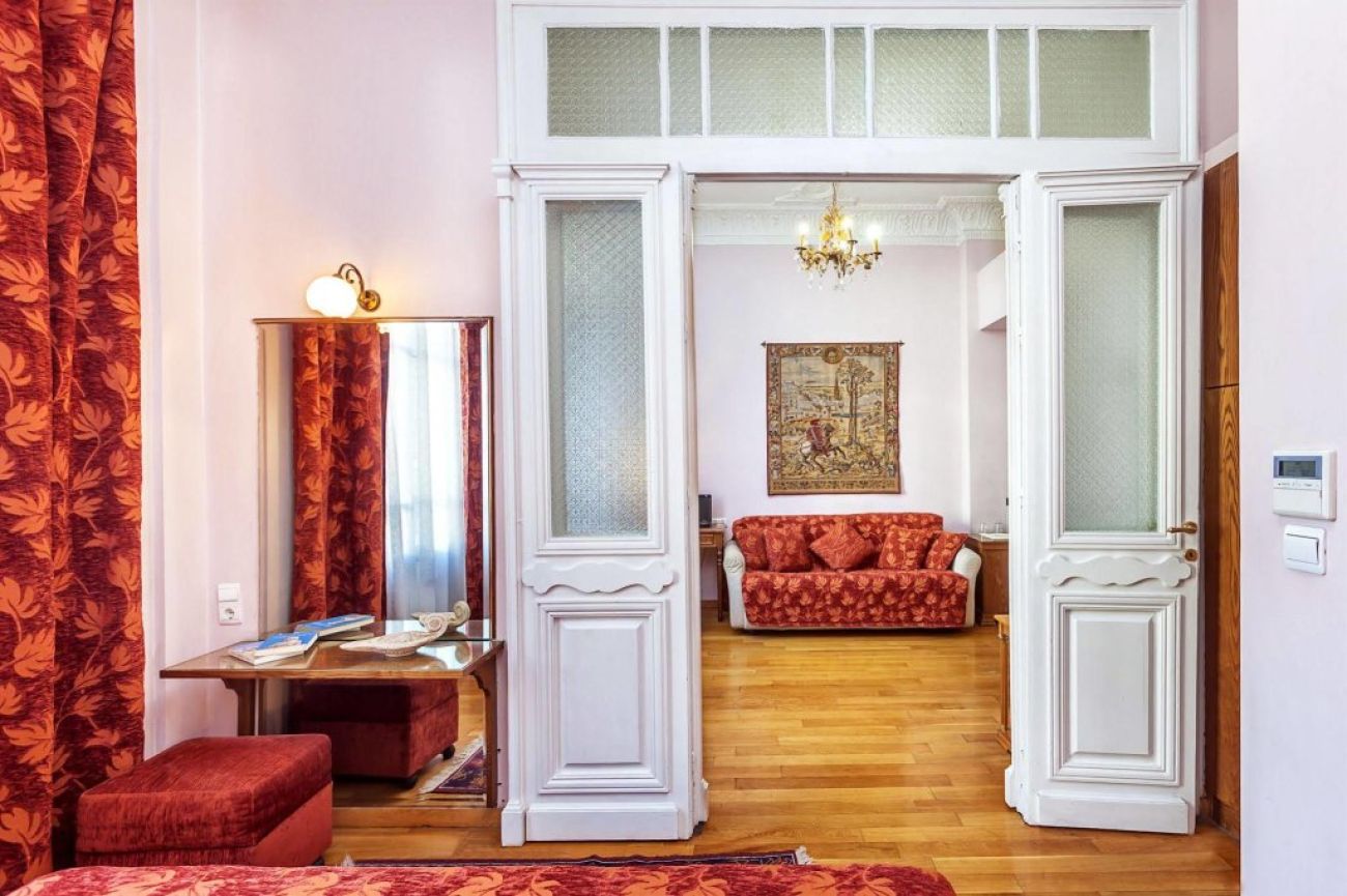 Minerva Premier Hotel 4*
