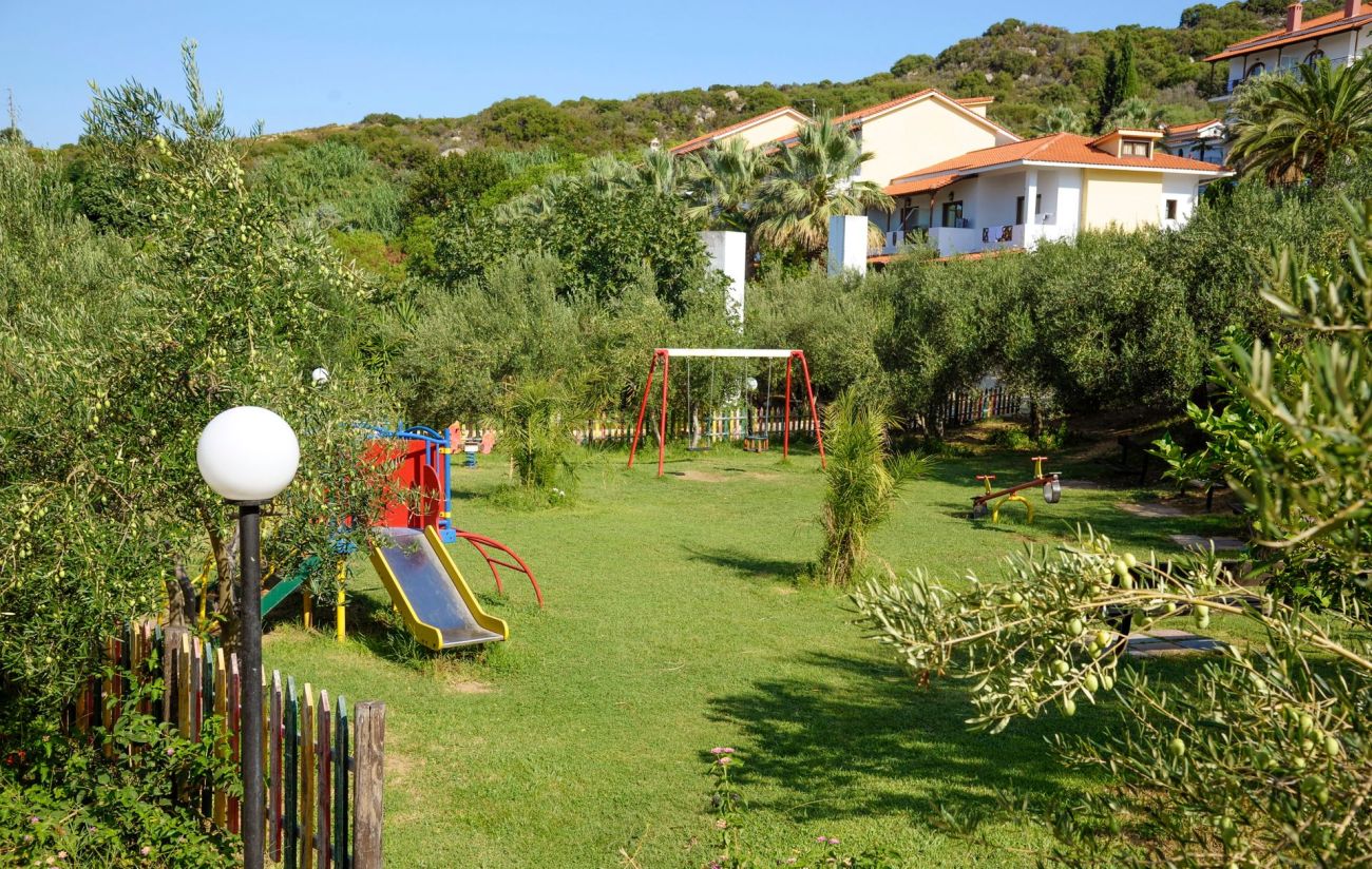 Aristoteles Holiday Resort & SPA 4*