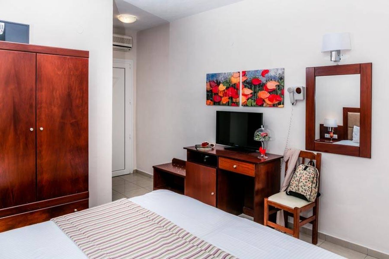 Potos Hotel 3*