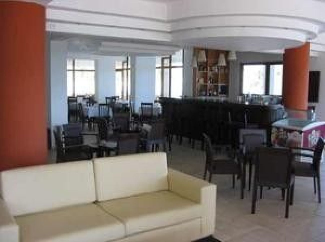 Maranton Beach Hotel