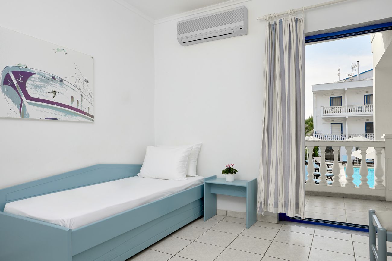 Kazaviti Hotel and Apartments