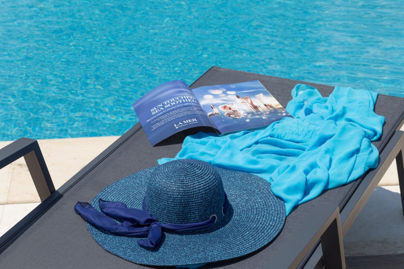 Mythic Summer Hotel 4*