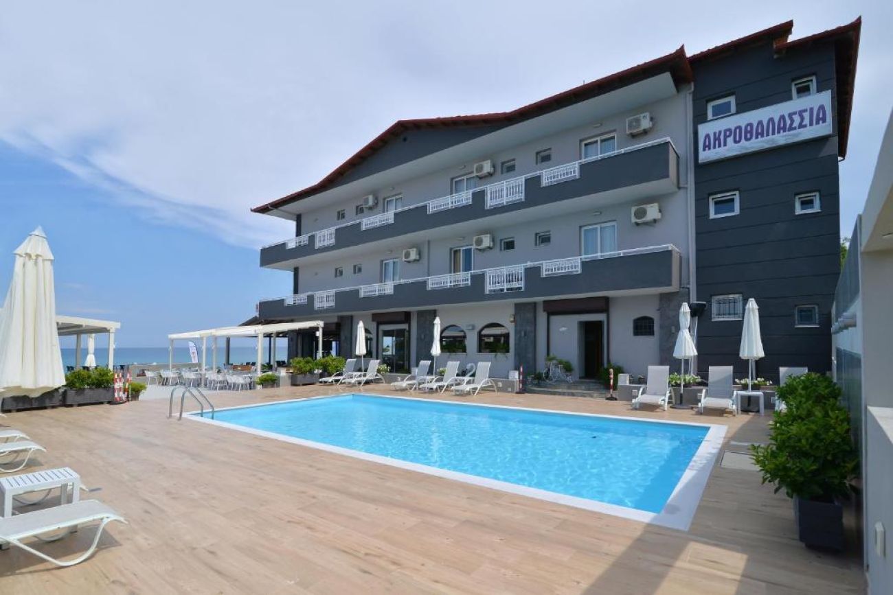 Akrothalassia Hotel 2*