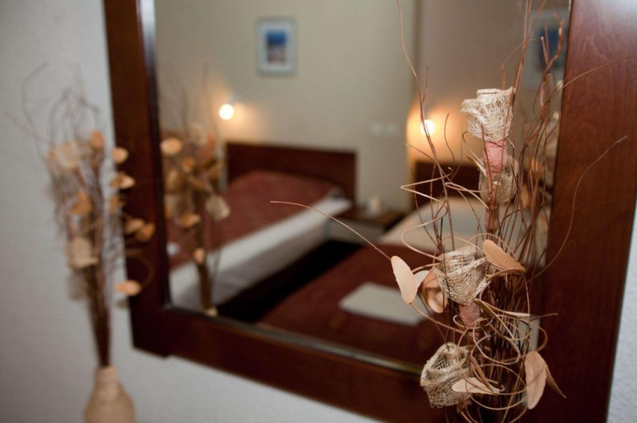 Hotel Akropol 3*