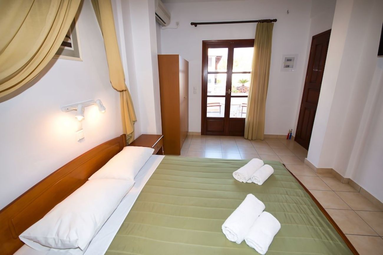Villa Angira 2*
