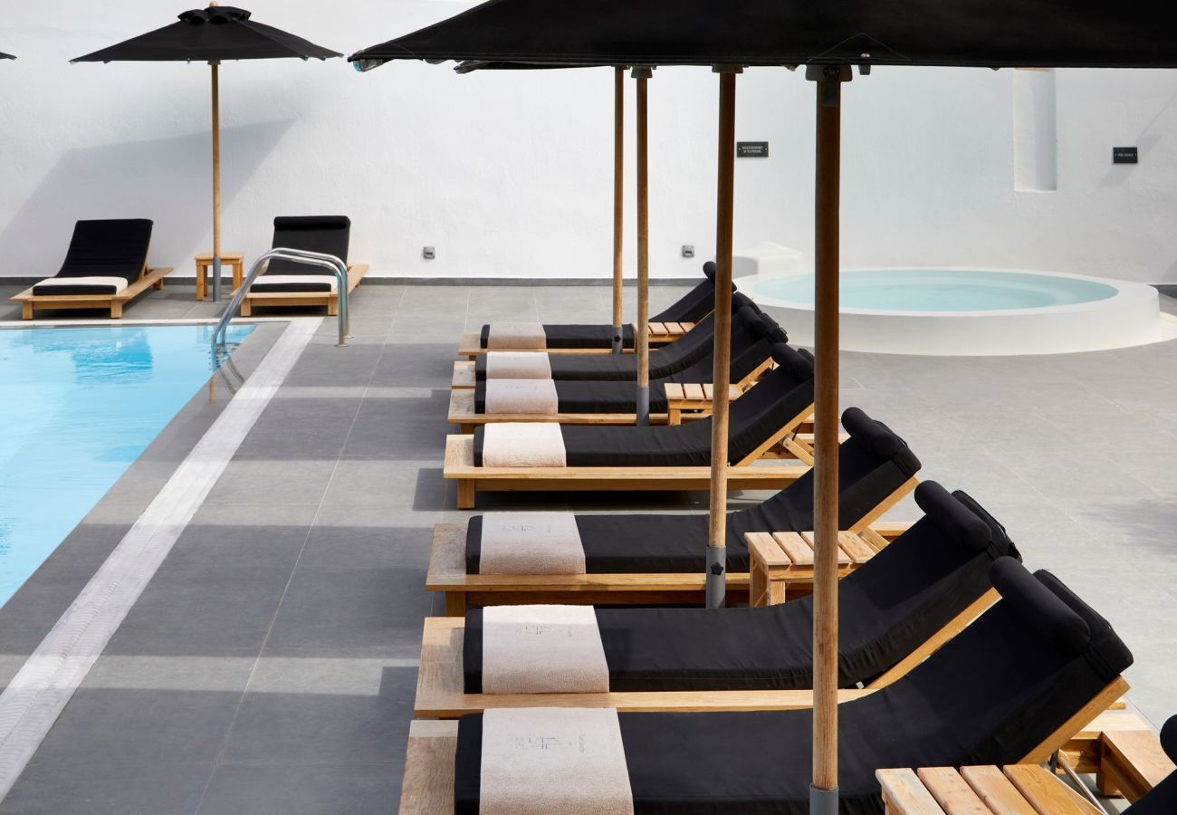Kalisti Hotel & Suites 4*