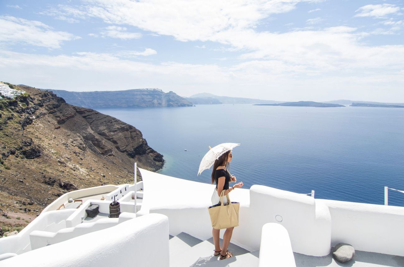 Ambition Suites Santorini 3*