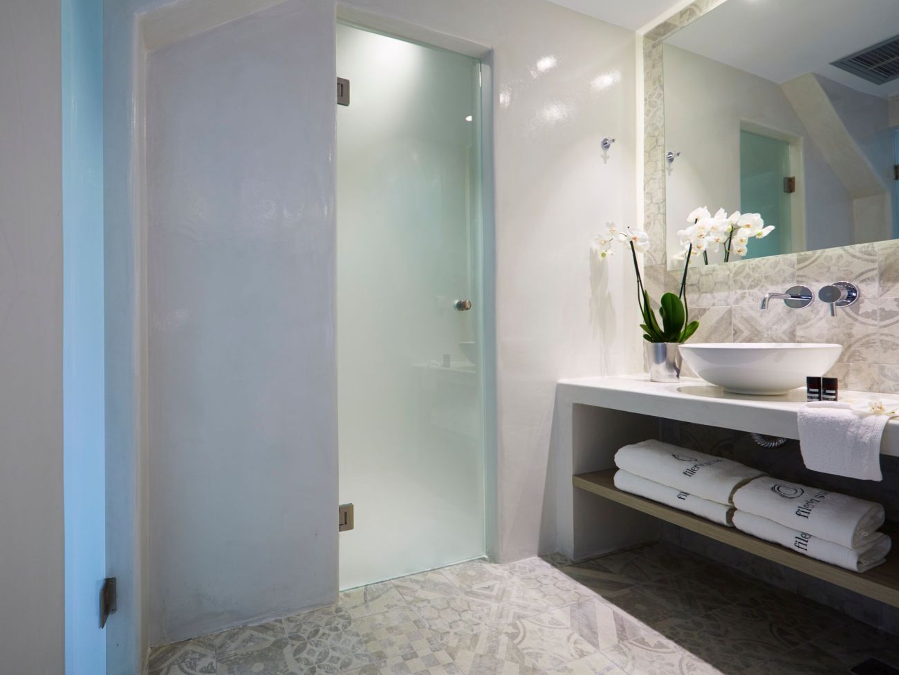 Fileria Suites Santorini 4*