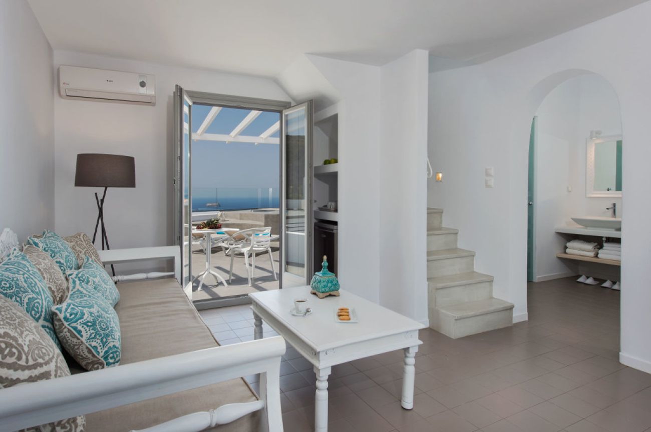 Villa Irini Fira Adults Only 3*