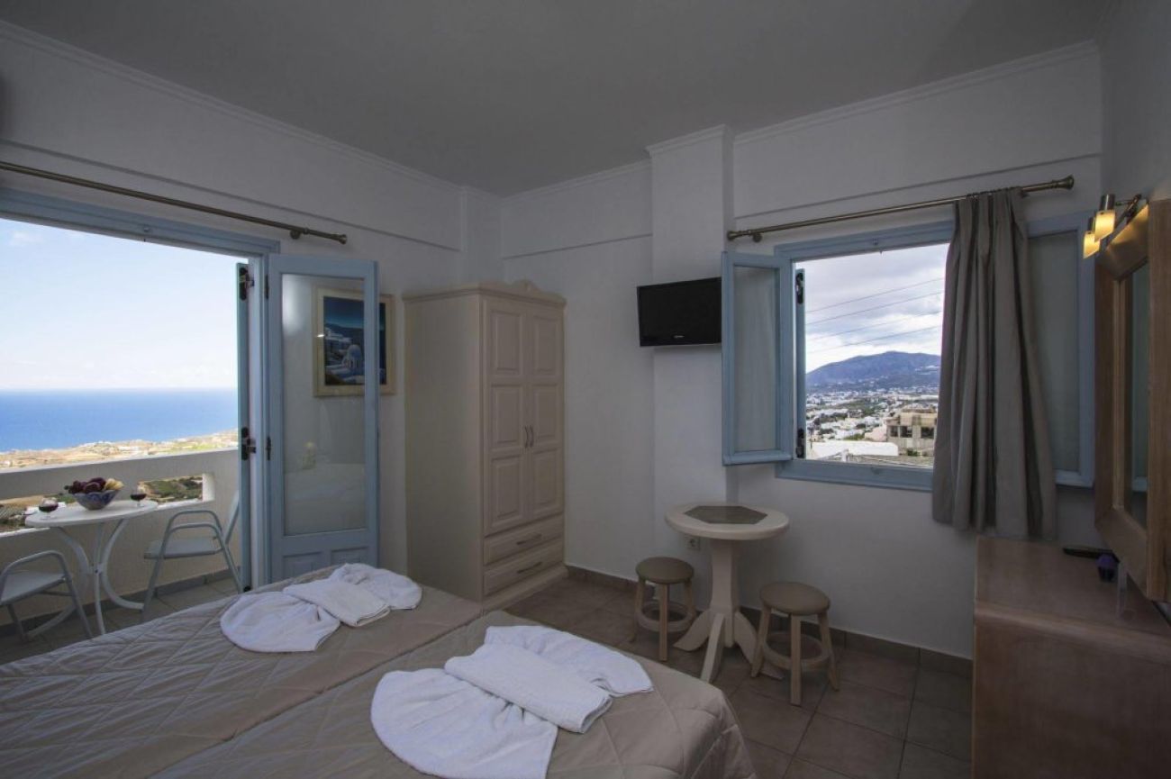 Erato Apartments