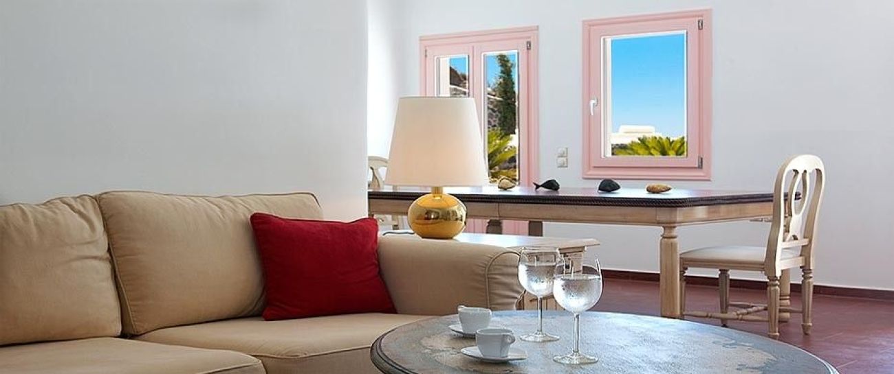 CSky Hotel Santorini 5*