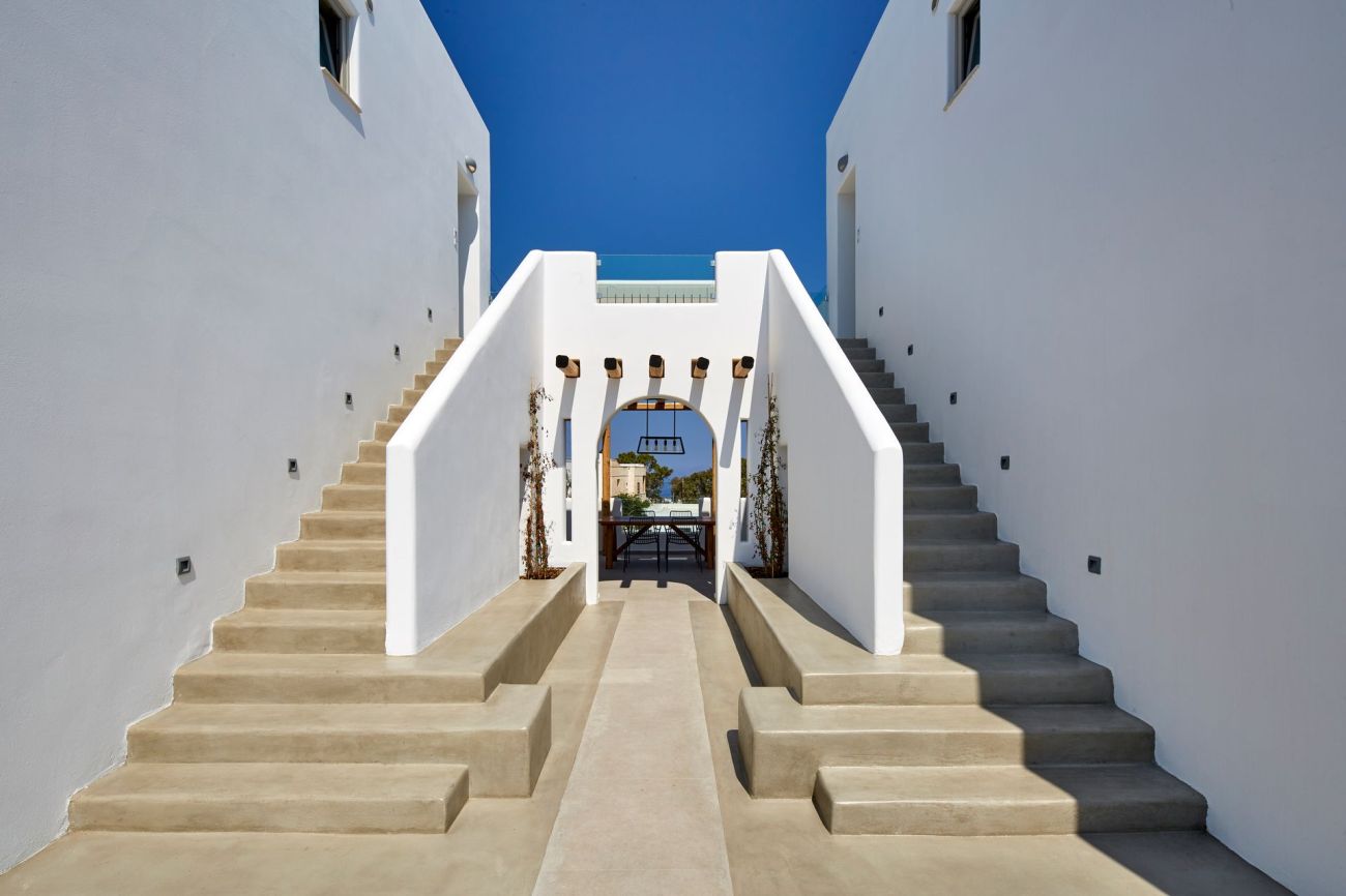 Altera Pars Suites Santorini