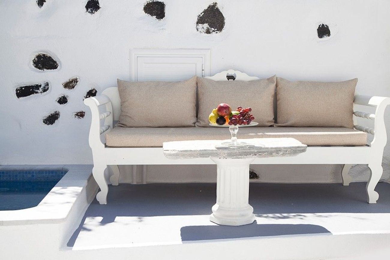 Whitedeck Santorini