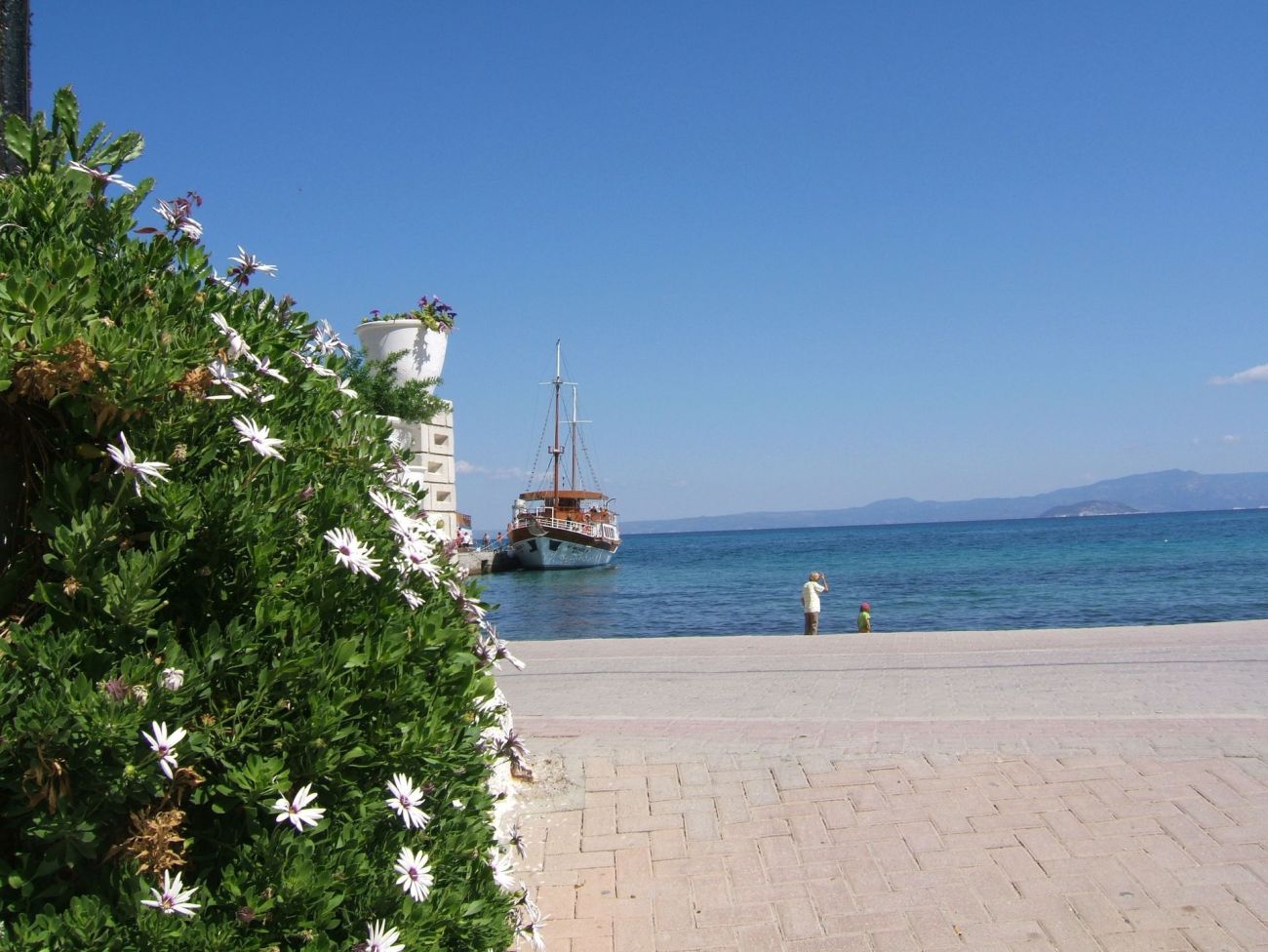 Pefki Deluxe Residence 5*