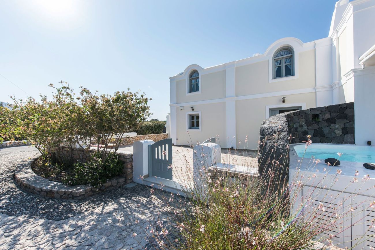 Secret Earth Villas Santorini 4*