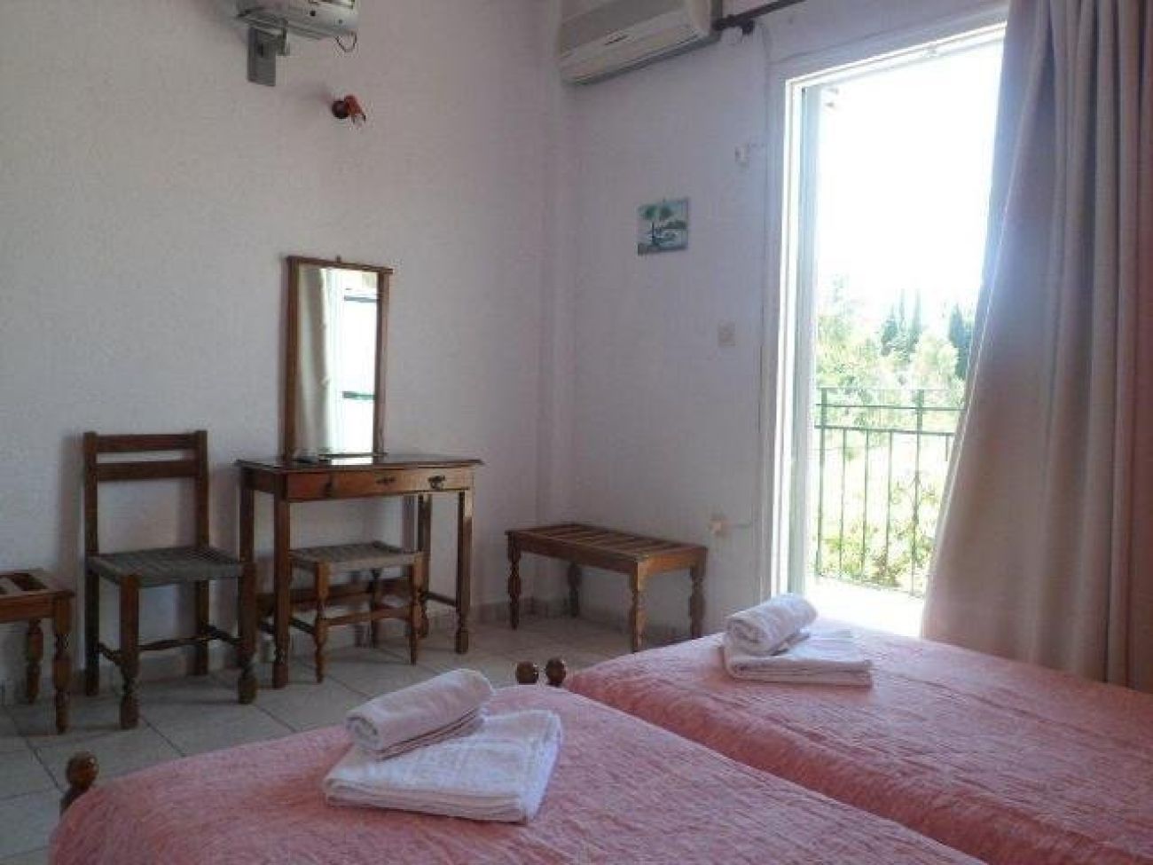 Angela Hotel 2*