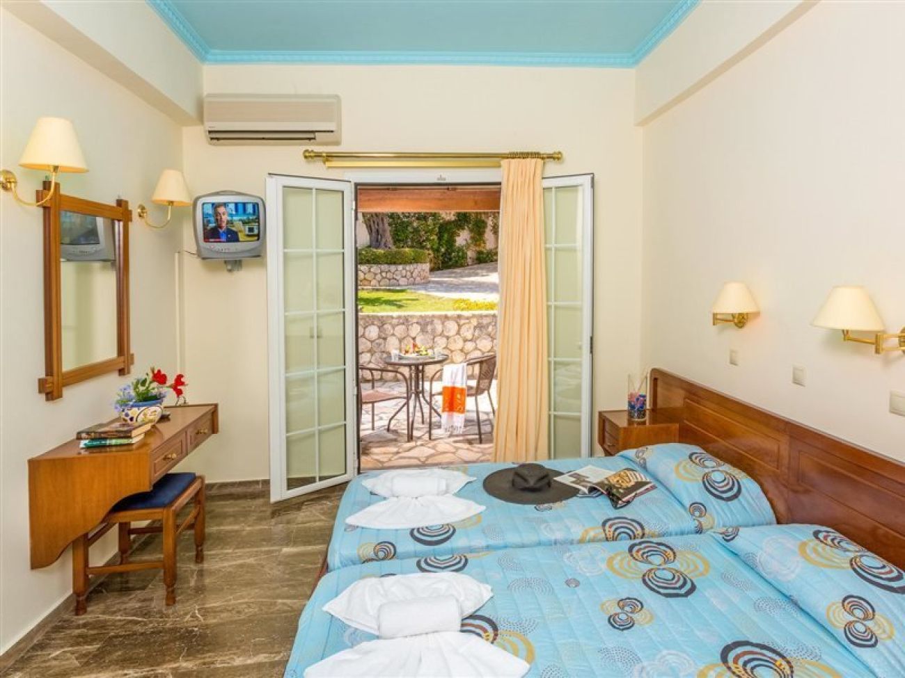 Lido Corfu Sun hotel 4*
