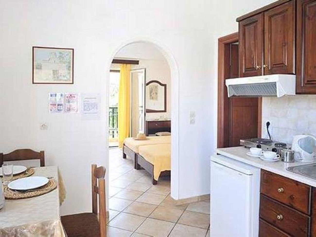 Balaris Apartments