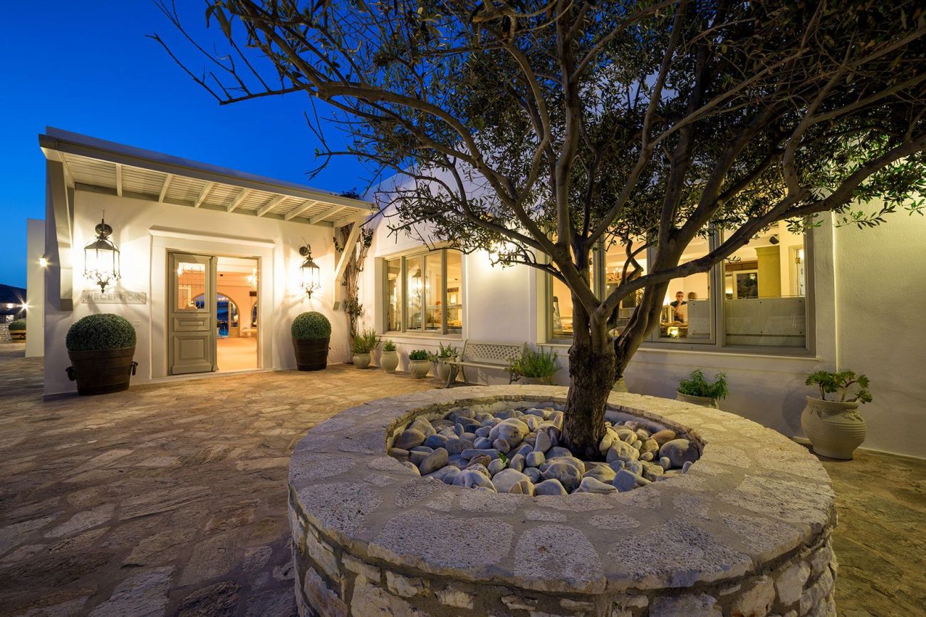 Saint Andrea Paros Seaside Resort 4*