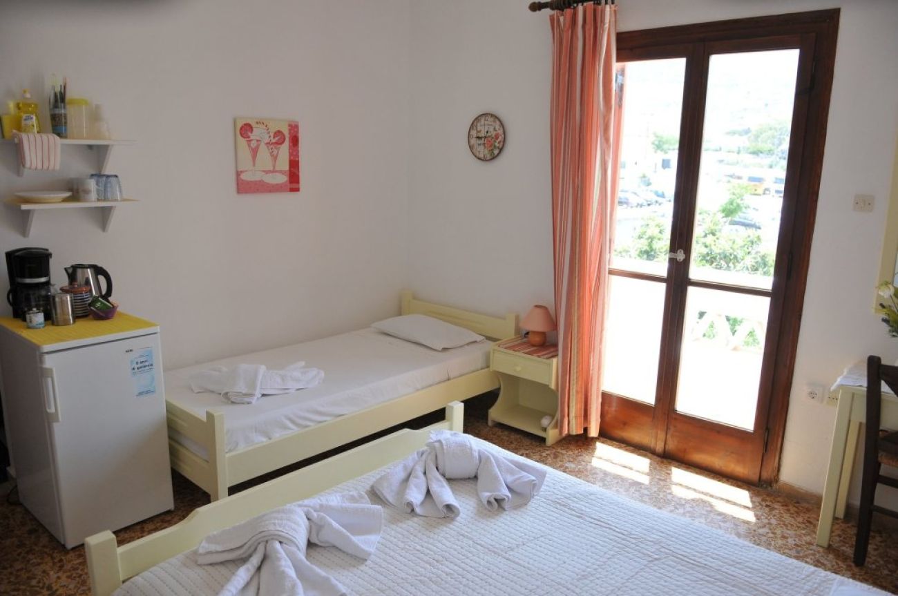 Pension Paros Anna Spanou 3*